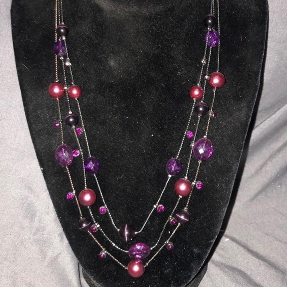 Purple bead Glistening Necklace